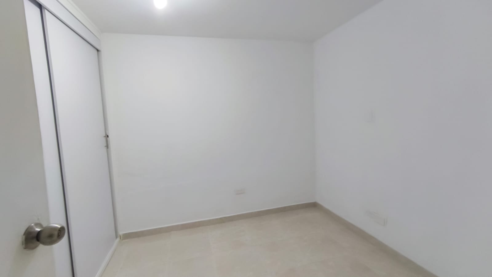 Se Arrienda Apartamento en Primer Piso, en Laureles, Medellín