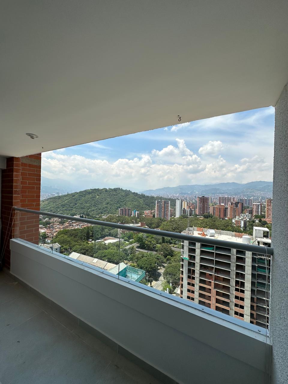 Se Vende Apartamento en Altamira, Medellin
