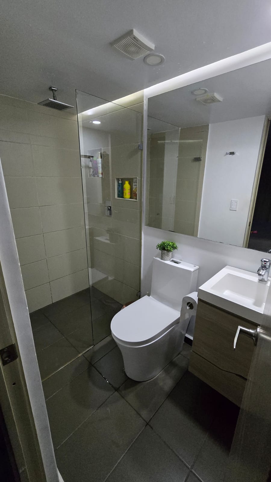Se Vende Apartamento en la Loma de los Bernal, Medellín