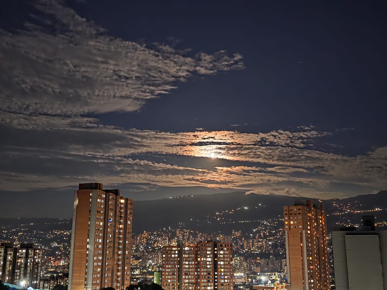 Se Vende Apartamento En Itagui, Alicate