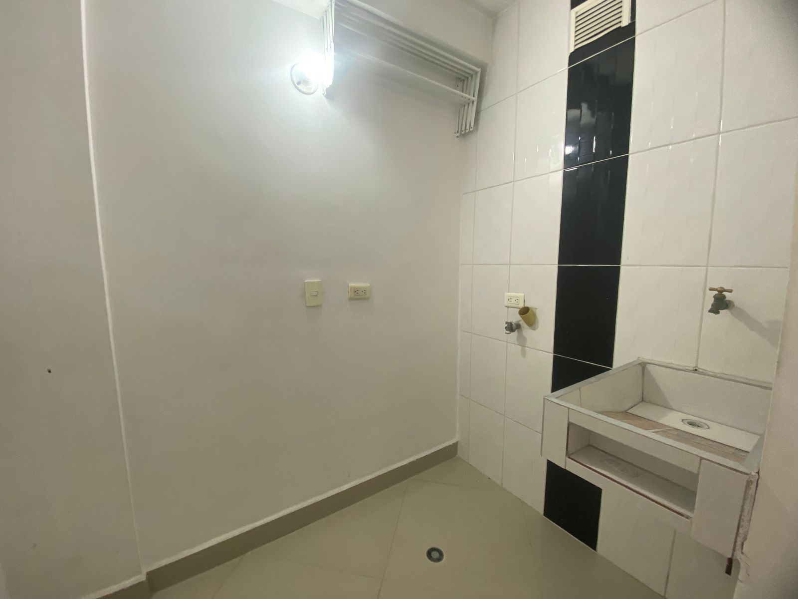 Apartaestudio con Excelente Distribución en Calazans, Medellín