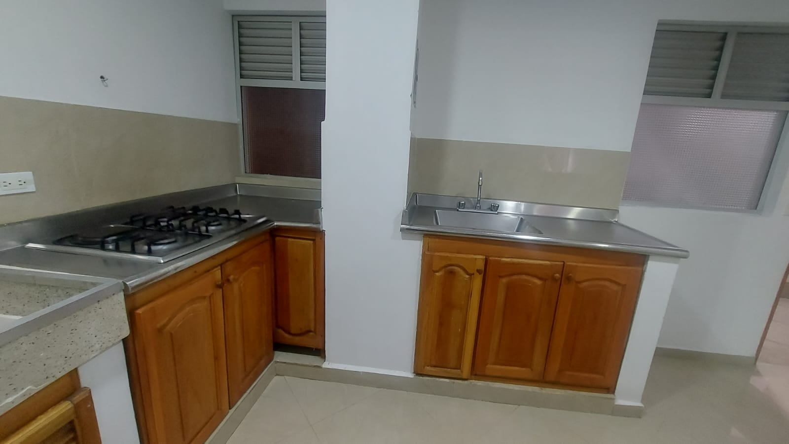 Apartaestudios para Arriendo con Servicios Incluidos en Suramericana