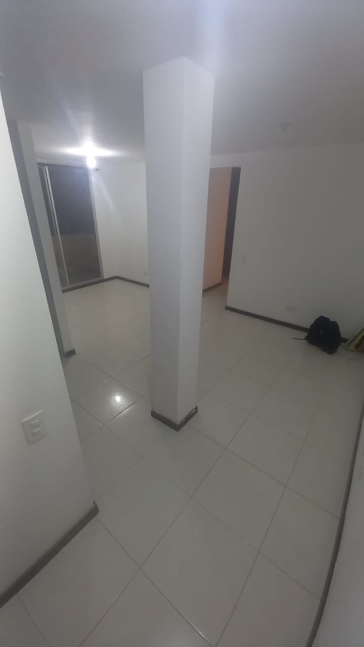 Amplio Apartamento Para Arriendo en Pilarica, Medellín