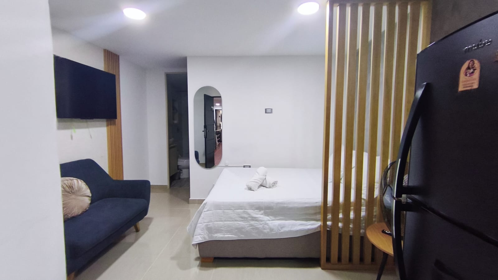 Se Arrienda Apartaestudio Amoblado, en San Javier, Medellín