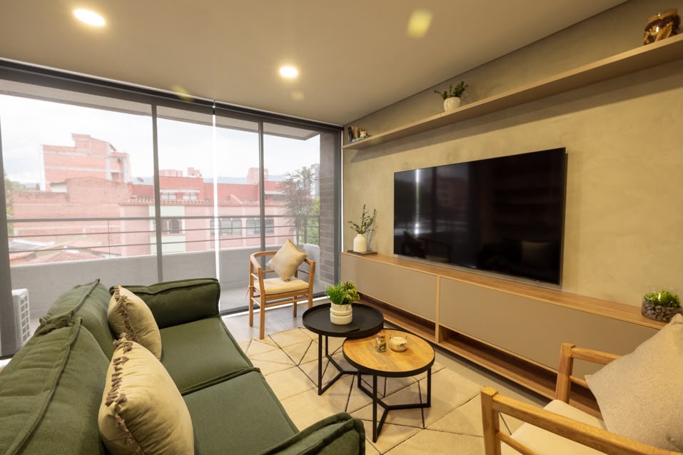 Apartamento de Lujo Amoblado para Venta en Laureles, Estadio