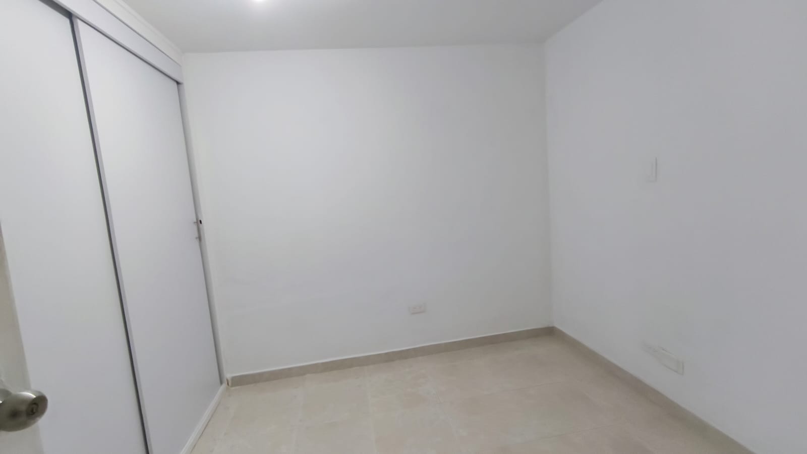 Se Arrienda Apartamento en Primer Piso, en Laureles, Medellín