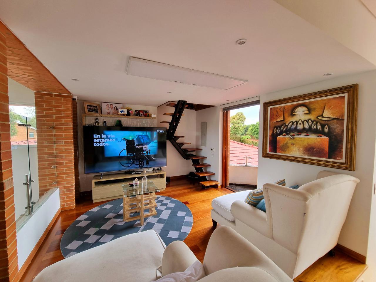 Se Vende Casa Lote de 1.800 mts2 Suba Bogotá