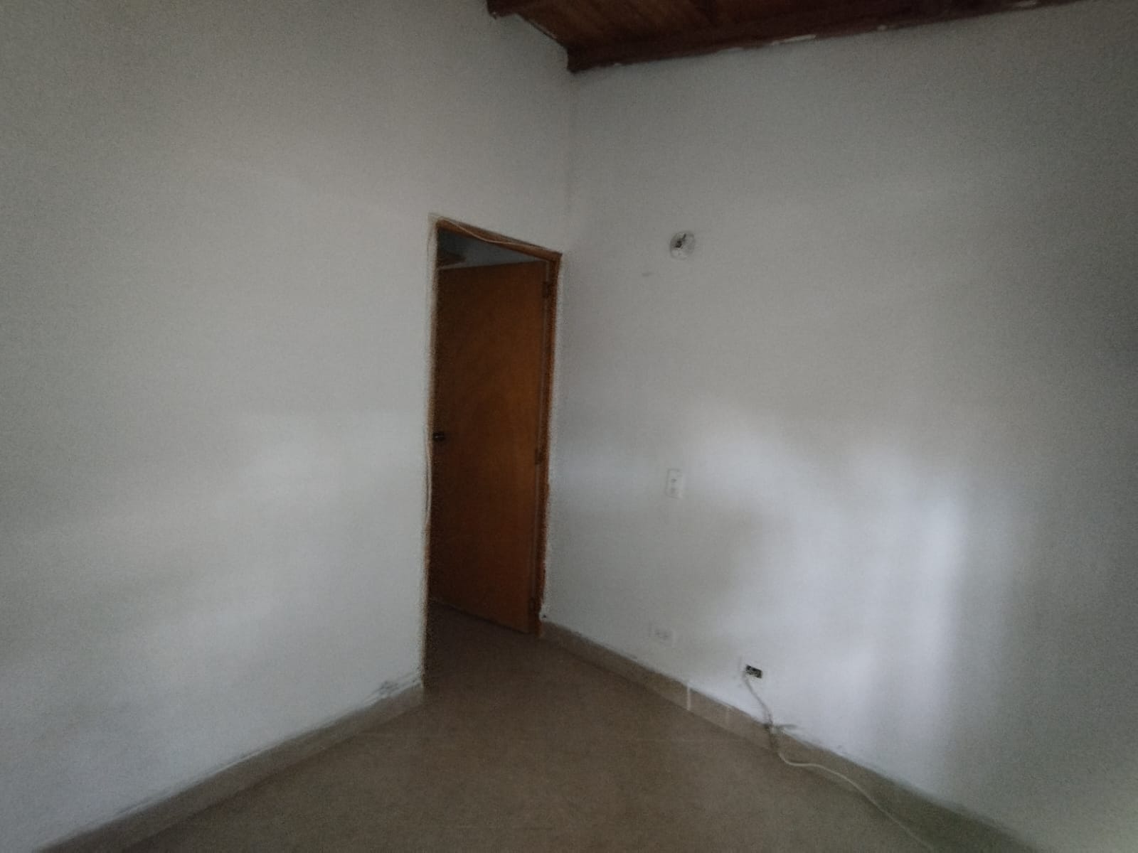 Se Arrienda Casa Unifamiliar en Robledo Santa Maria, Medellín