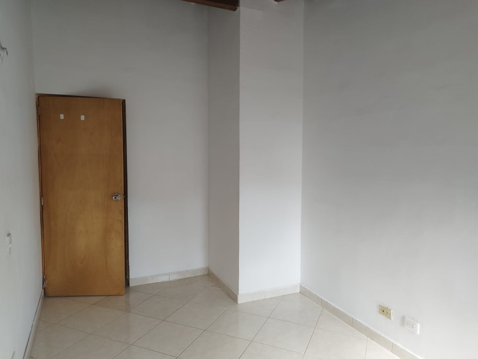 Se Arrienda Casa Unifamiliar en Robledo Santa Maria, Medellín