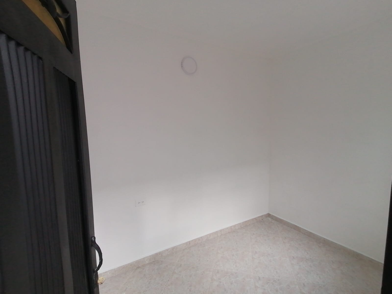 Se Vende Casa En Robledo El Diamante, Medellin