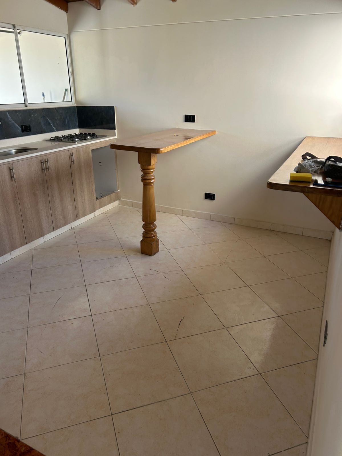 Se Arrienda Apartamento en Santa Lucía, Medellin