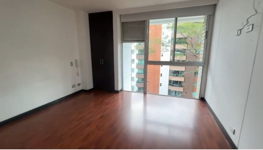 Se Arrienda Apartamento en Laureles, Medellín