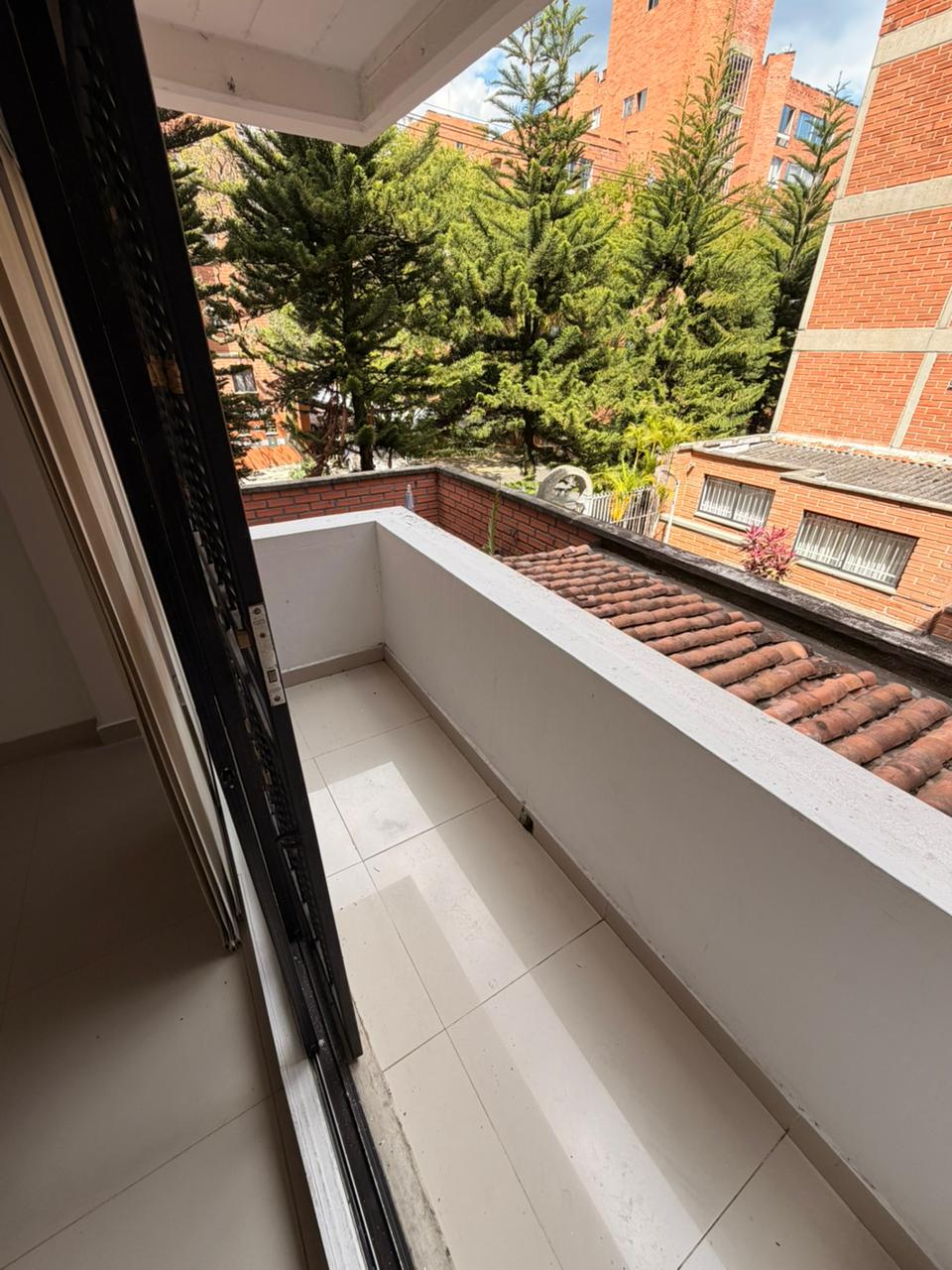 Amplio Apartamento para Arriendo en Bélen, La Mota