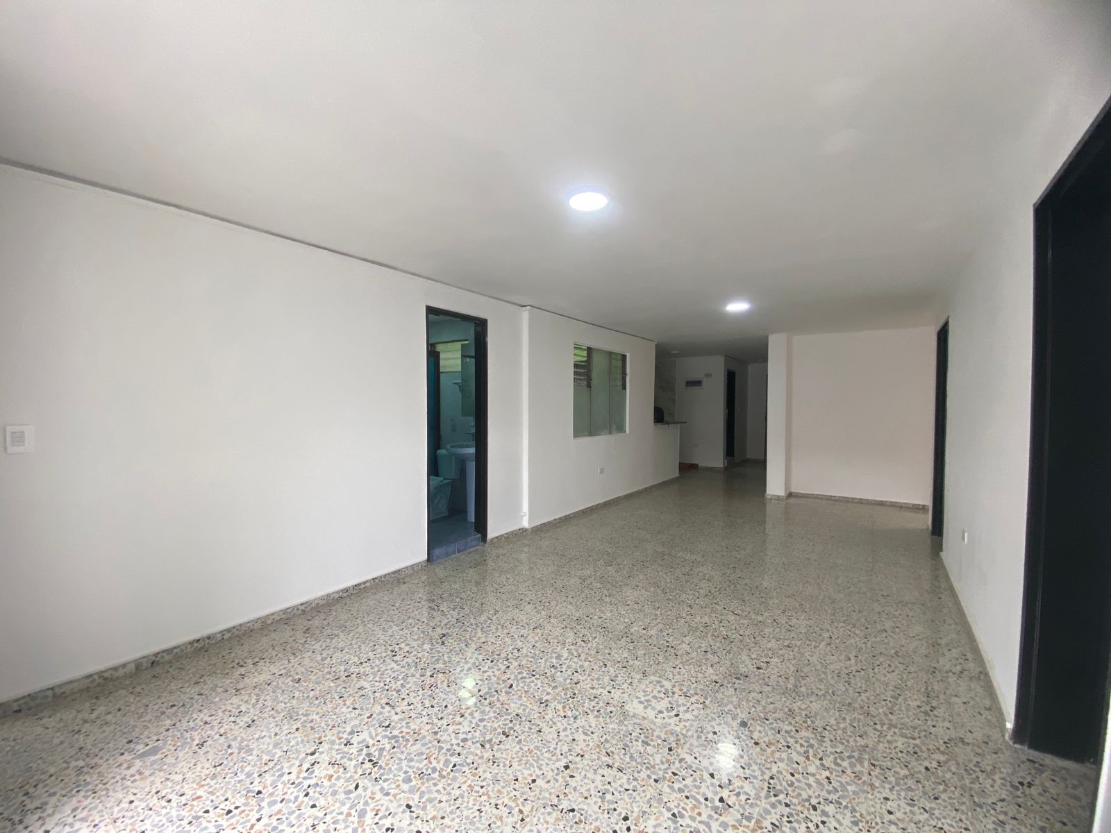 Amplia Casa Para Arriendo en Robledo, Pilarica