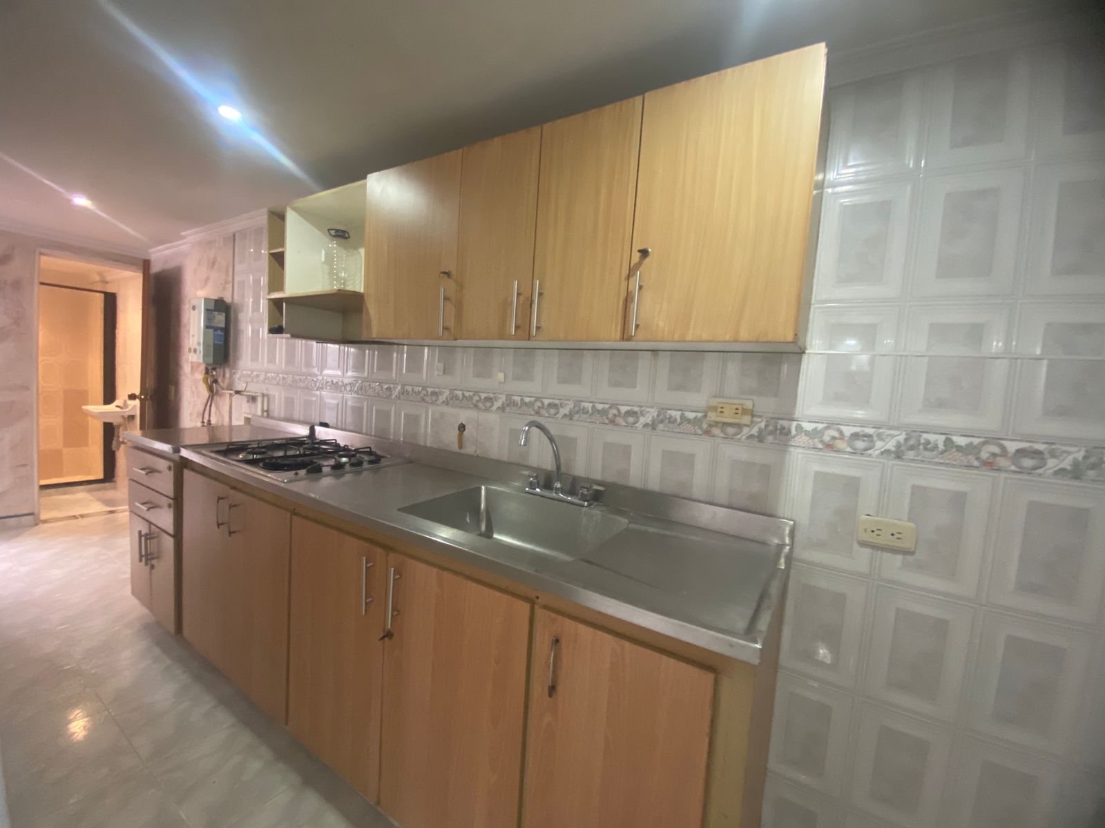 Amplio Apartamento para Arriendo en Calasanz Parte Alta