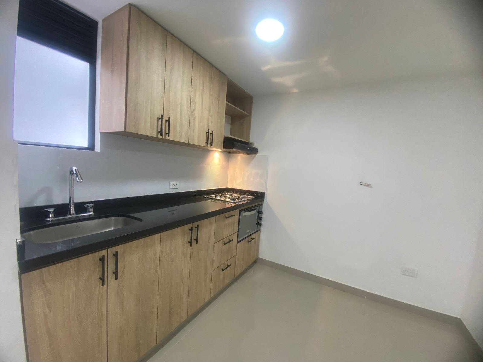 Practico Apartamento para Arriendo en Laureles, Estadio, Medellín