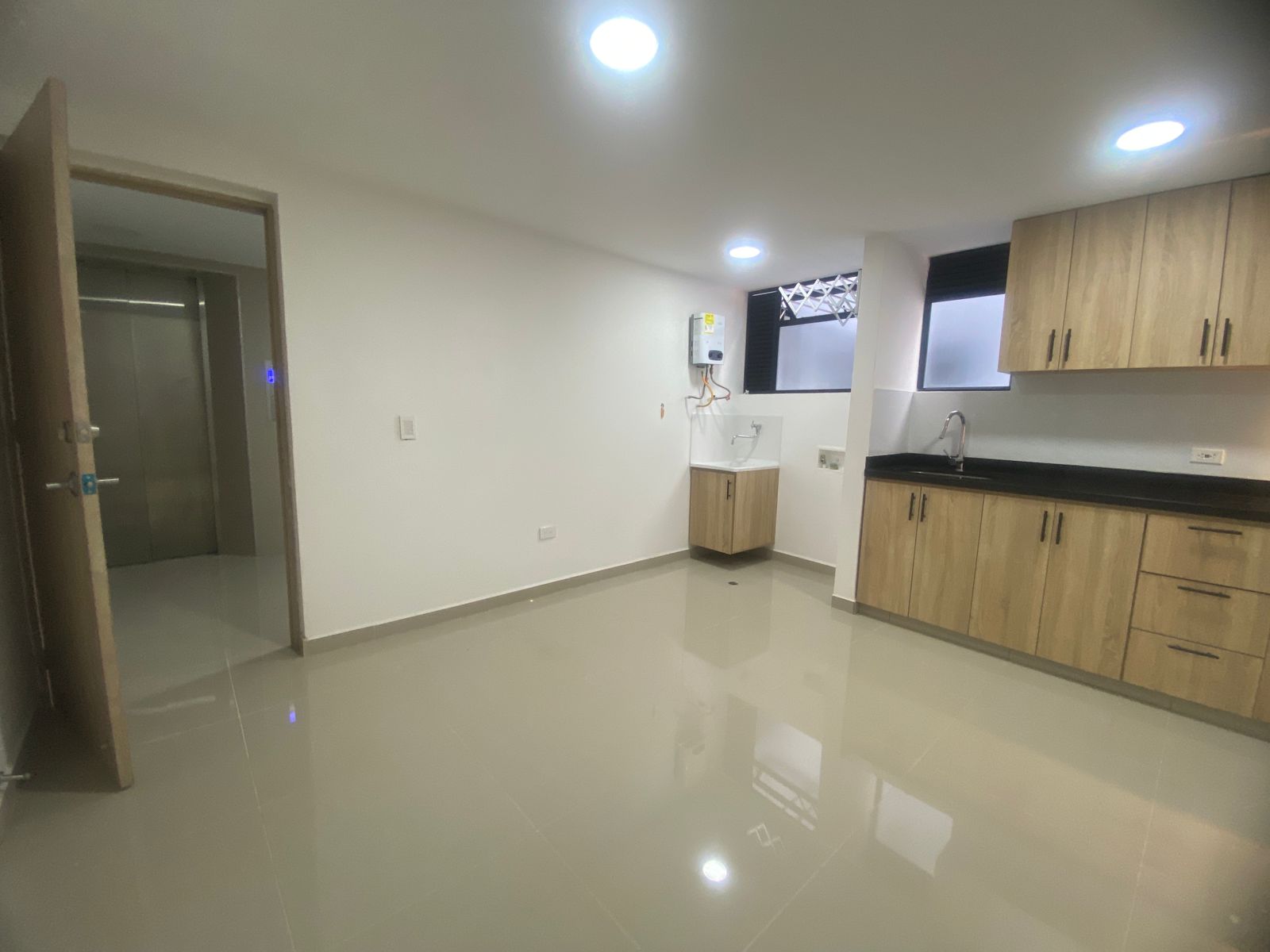 Apartamento para Arriendo Con Estratégica Ubicación en Laureles
