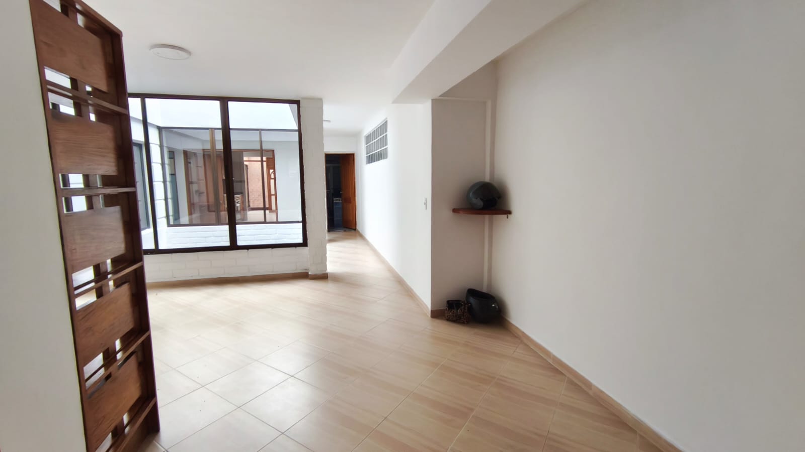 Se Arrienda Casa en Primer Piso en la Castellana, Medellín