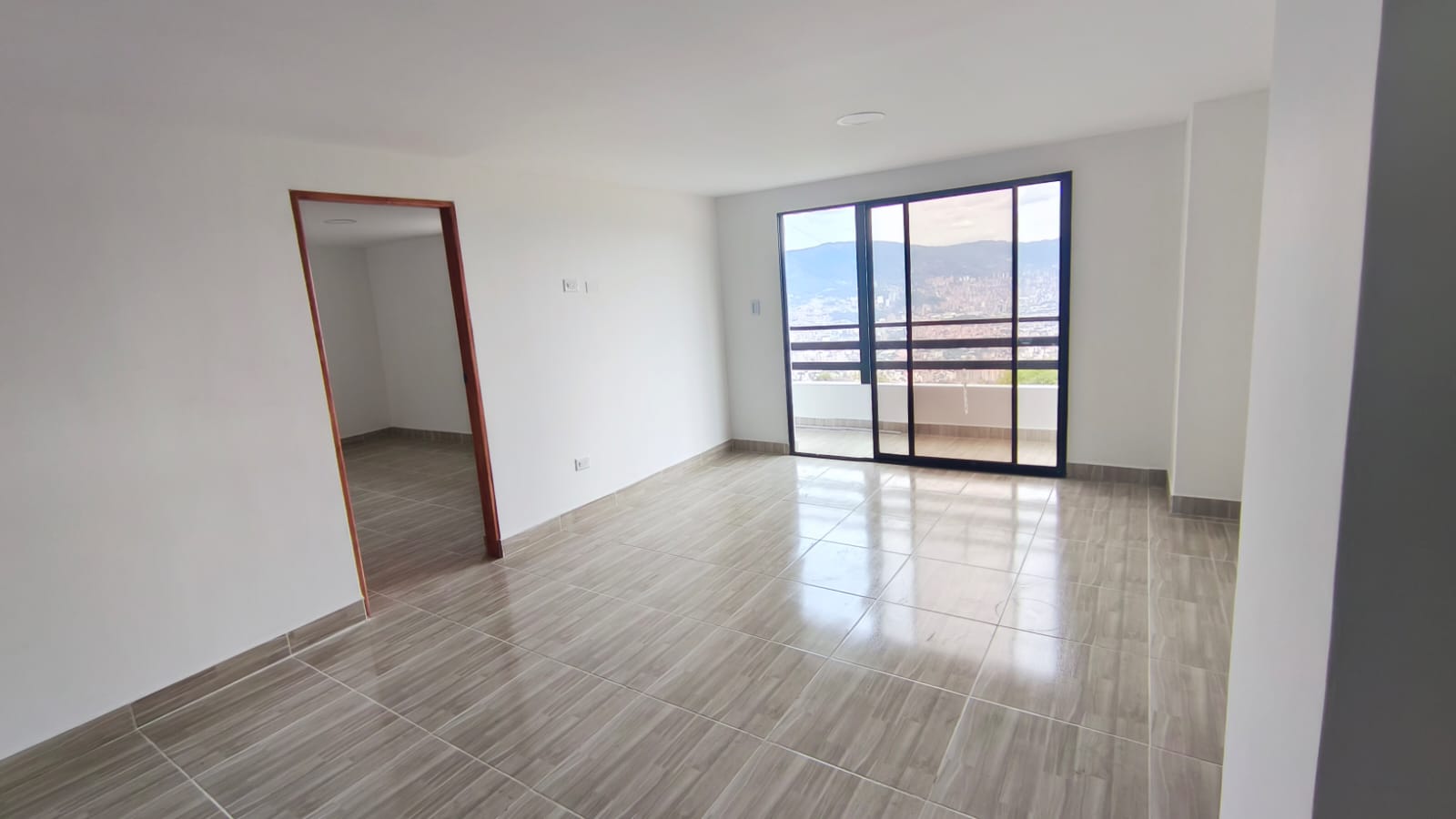 ARRIENDO DE APARTAMENTO EN ROBLEDO PAJARITO, MEDELLÍN