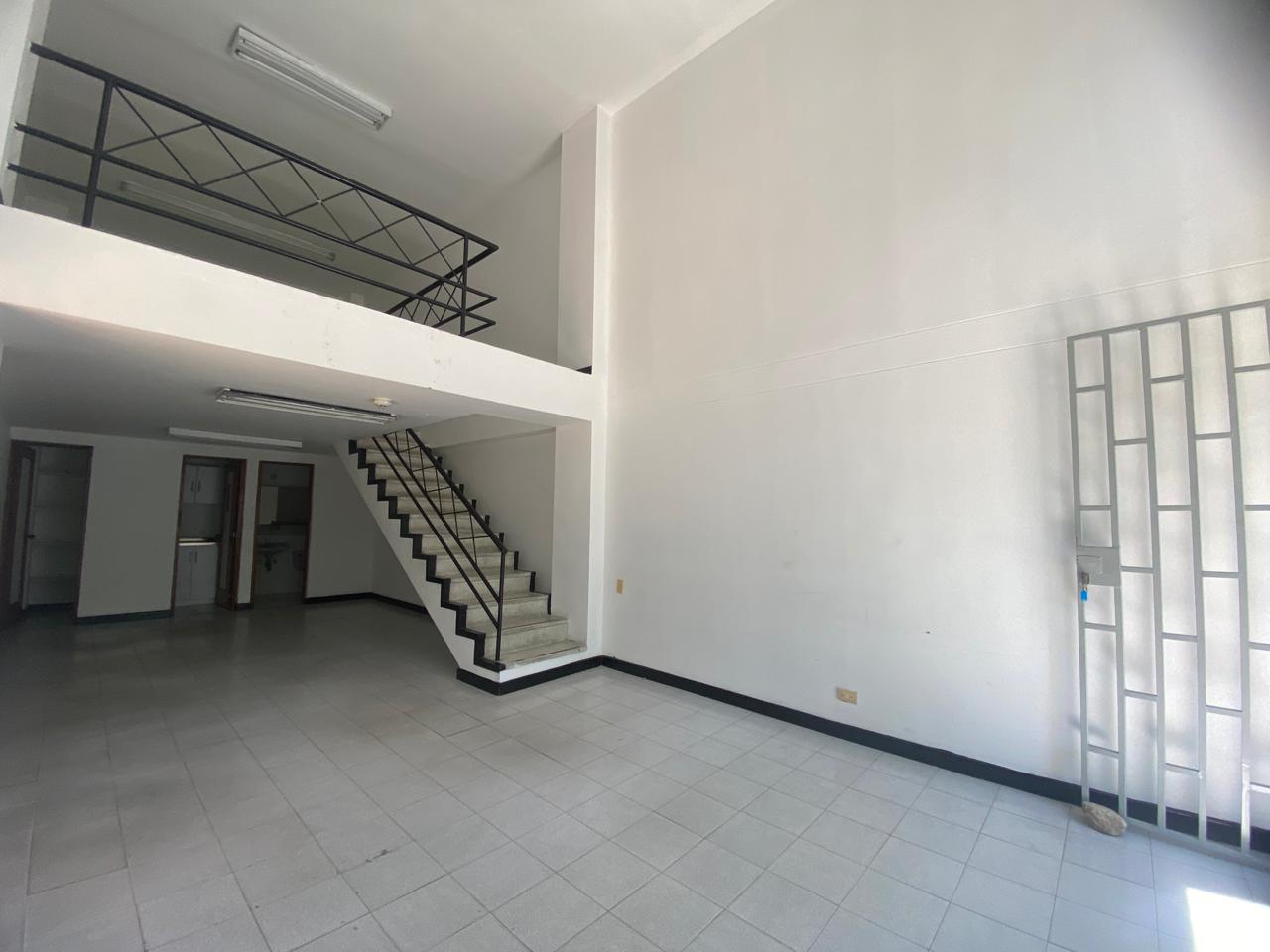 Local en Arriendo con Estratégica Ubicación en Laureles, Medellín