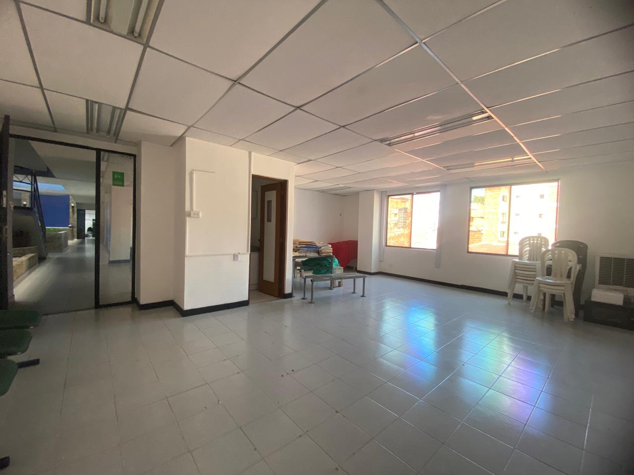 Cómoda Oficina en Arriendo en Laureles, Medellín