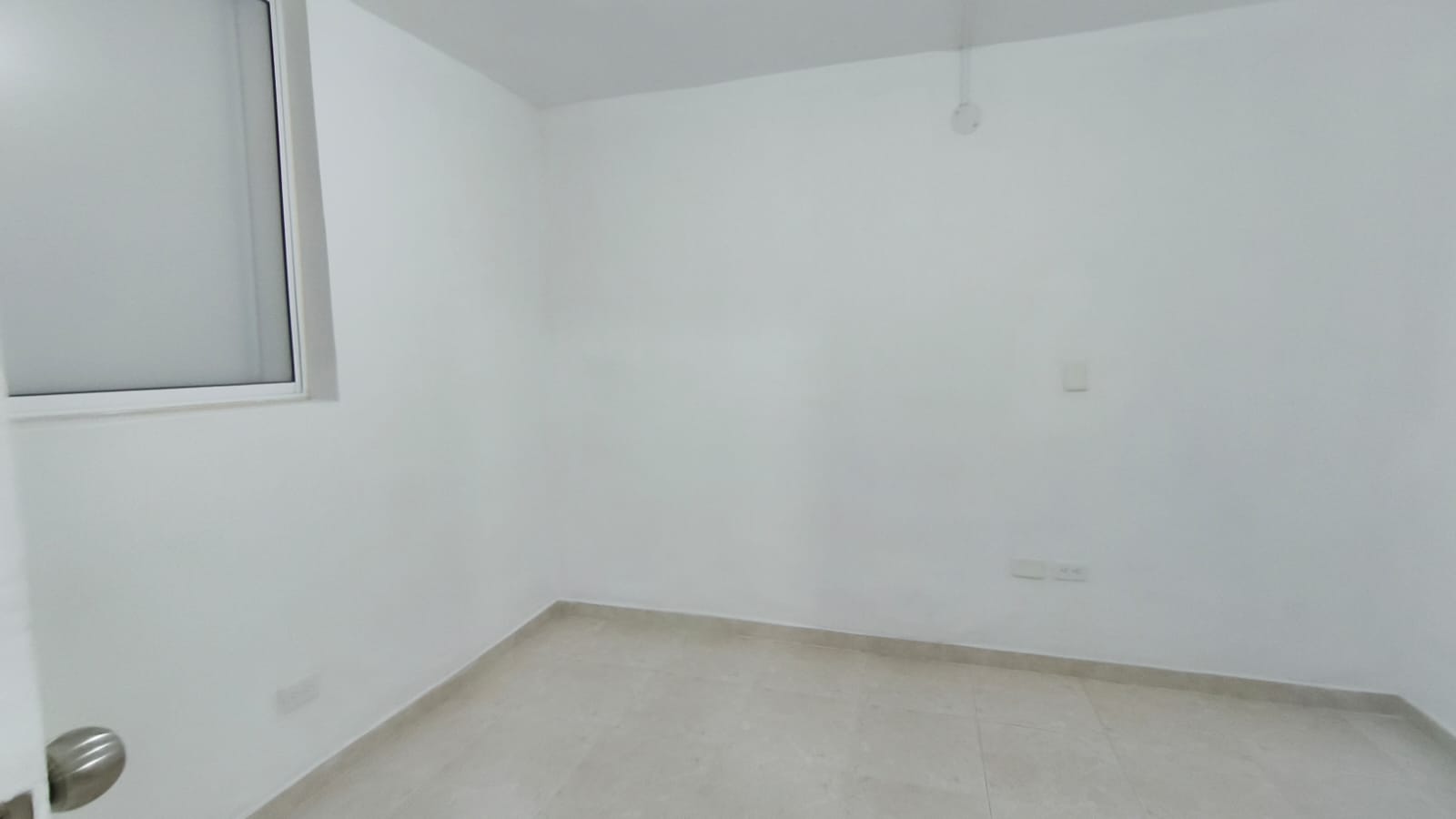 Se Arrienda Apartamento en Primer Piso, en Laureles, Medellín
