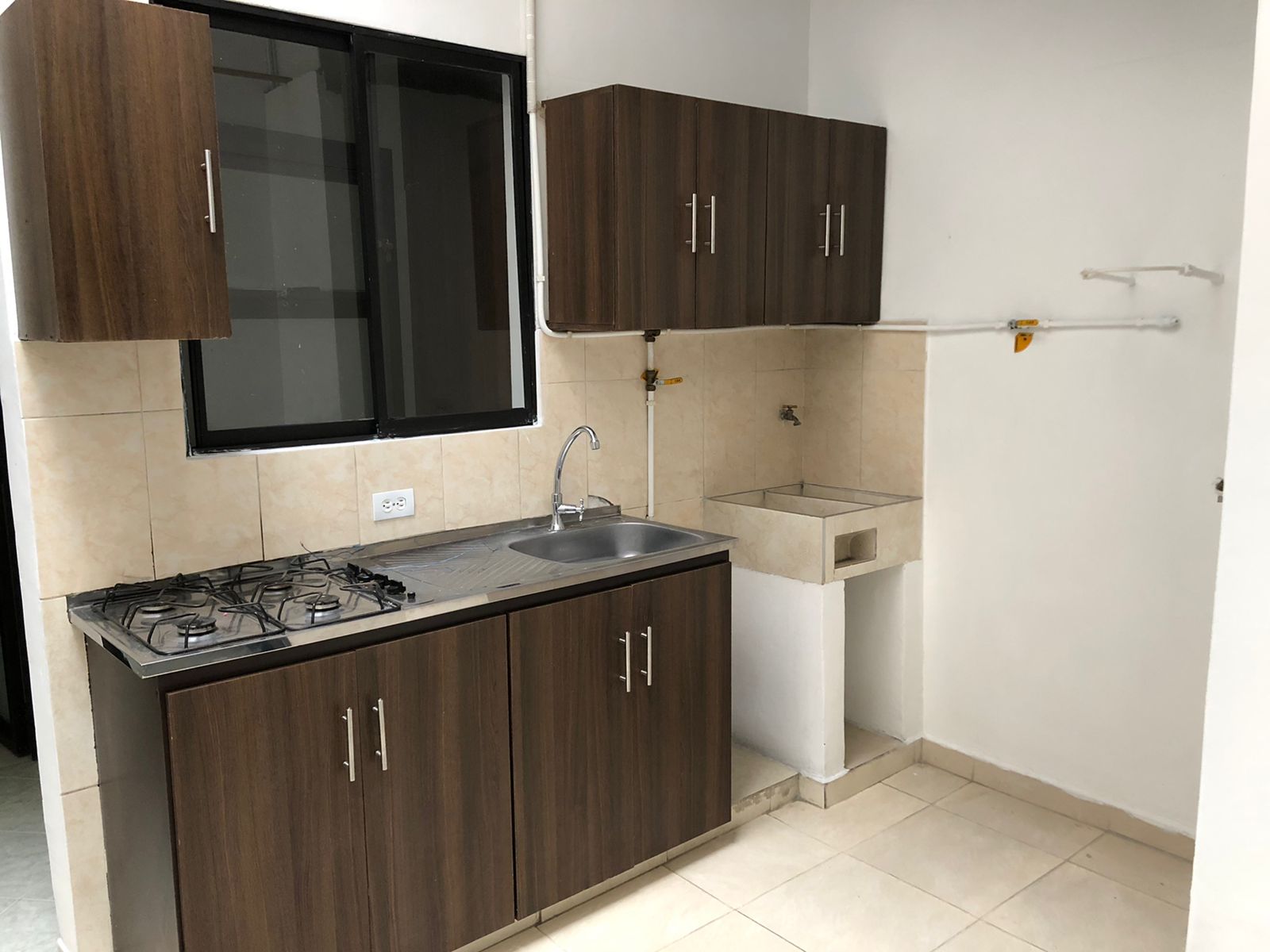 Se Arrienda Apartamento En El Estadio, Medellin