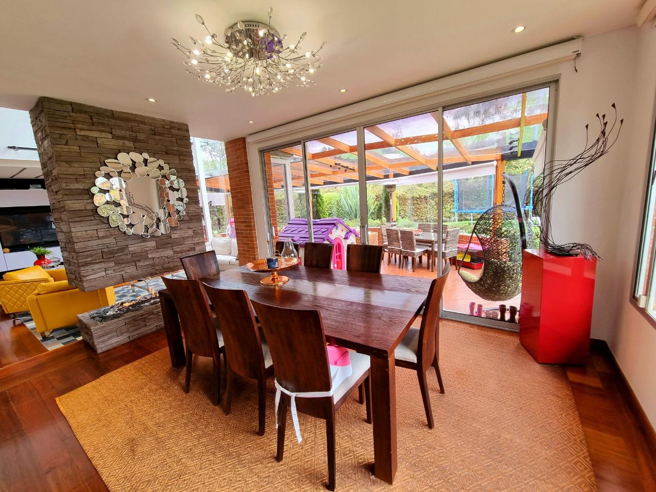 Se Vende Casa Lote de 1.800 mts2 Suba Bogotá
