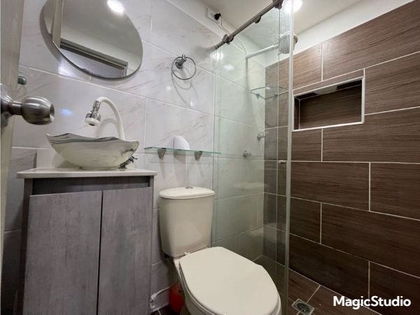 Se Vende Casa en Primer Piso en Robledo Aures, Medellín