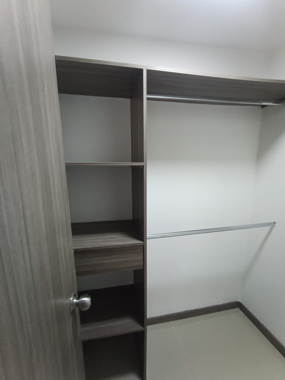 Se Arrienda Apartameto con Terraza en Pilarica, Medellín