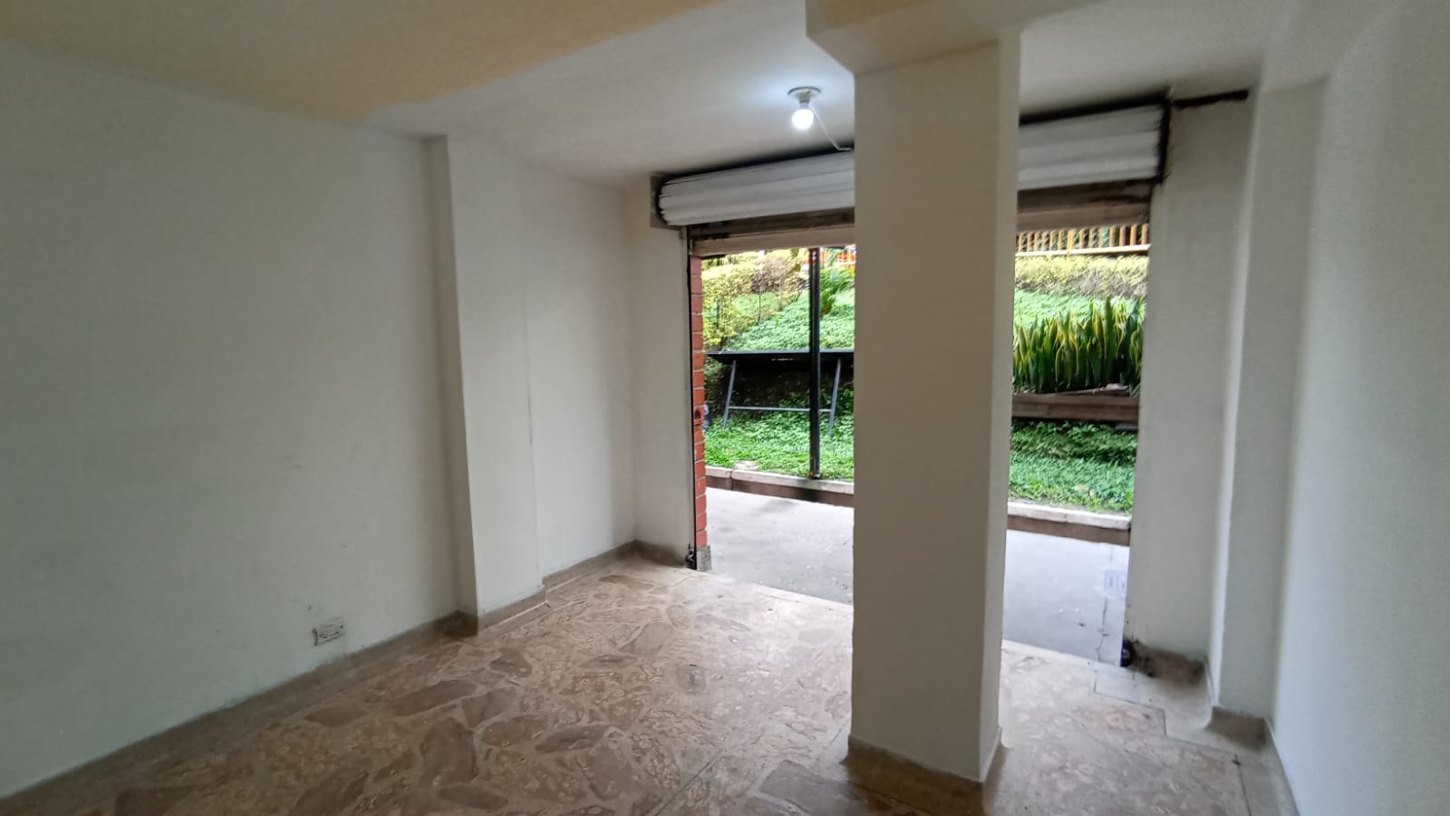 Se Arrienda Local En Robledo Villa Flora, Medellin