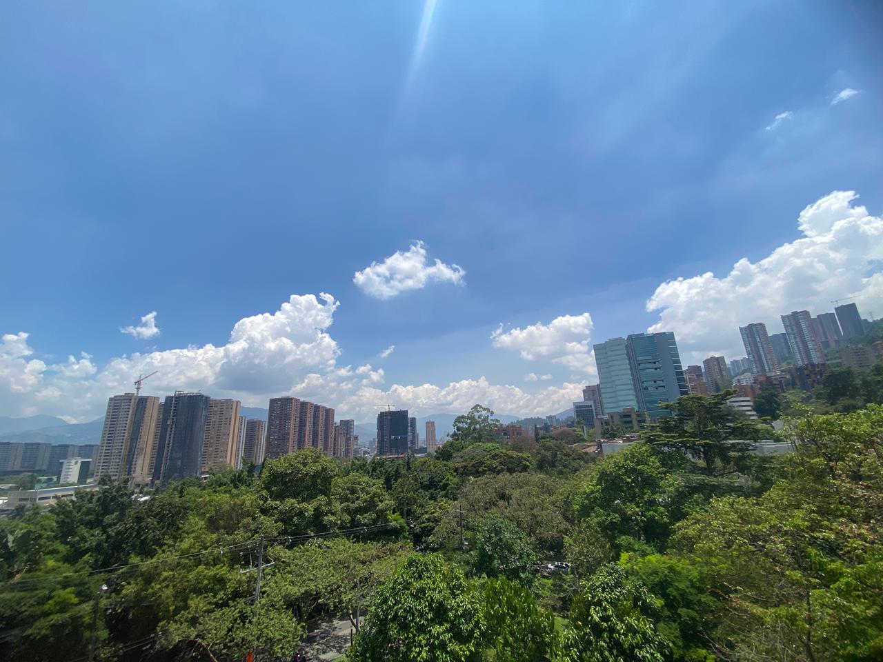 Lujosa Suite para la Venta en Hotel, Poblado, Medellín