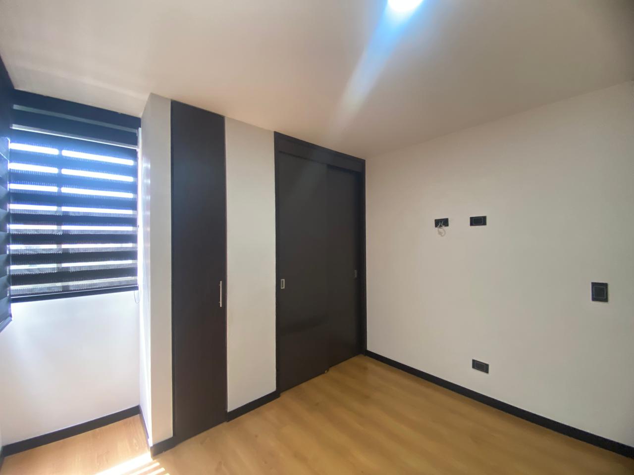 Moderno Apartamento para Arriendo en Robledo, Pilarica