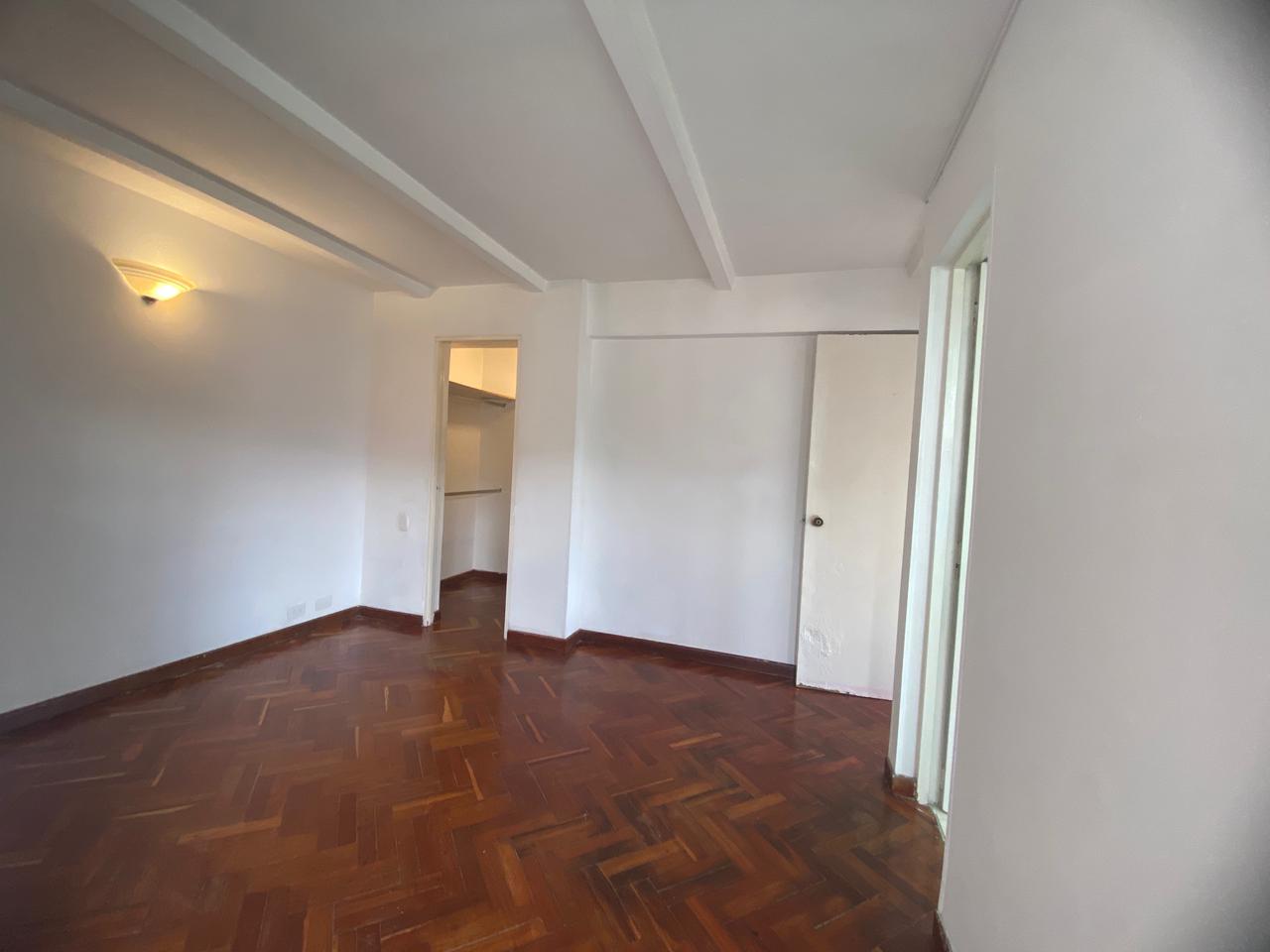 Iluminado Apartamento para Arriendo en Calasanz, Medellín