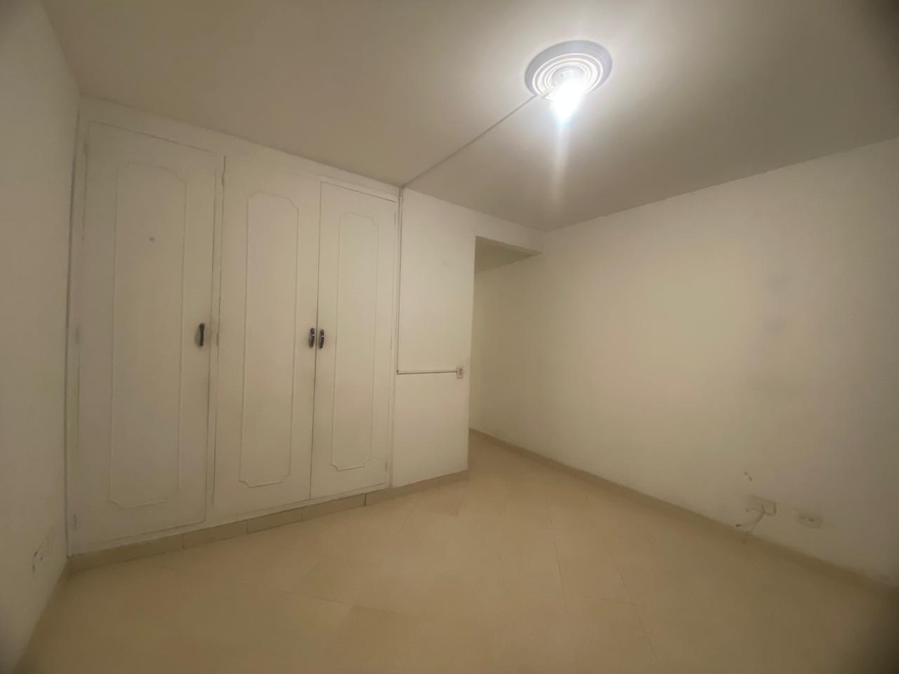 Comodo Apartaestudio para Arriendo en Barrio Cristobal, Medellín
