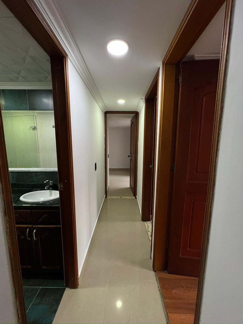 Se Vende Apartamento En Los Colores, Medellin