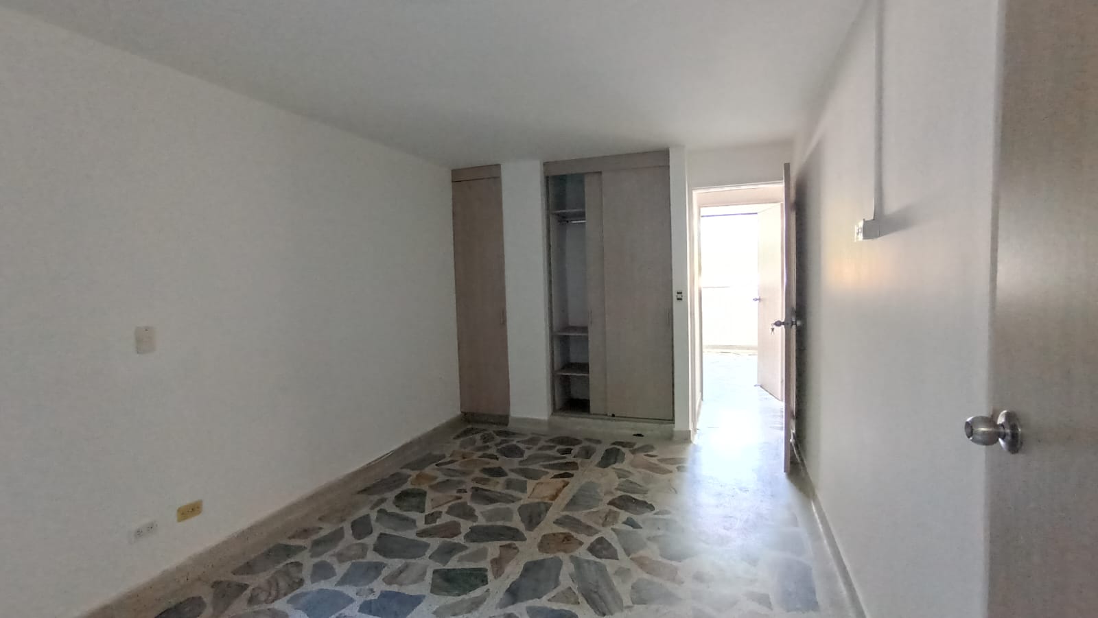 Se Vende Apartamento En Pilarica, Medellin