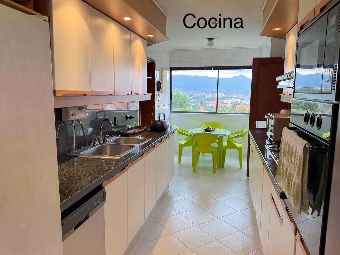 Se Vende Apartamento Balcones de Lindaraja Suba Bogotá