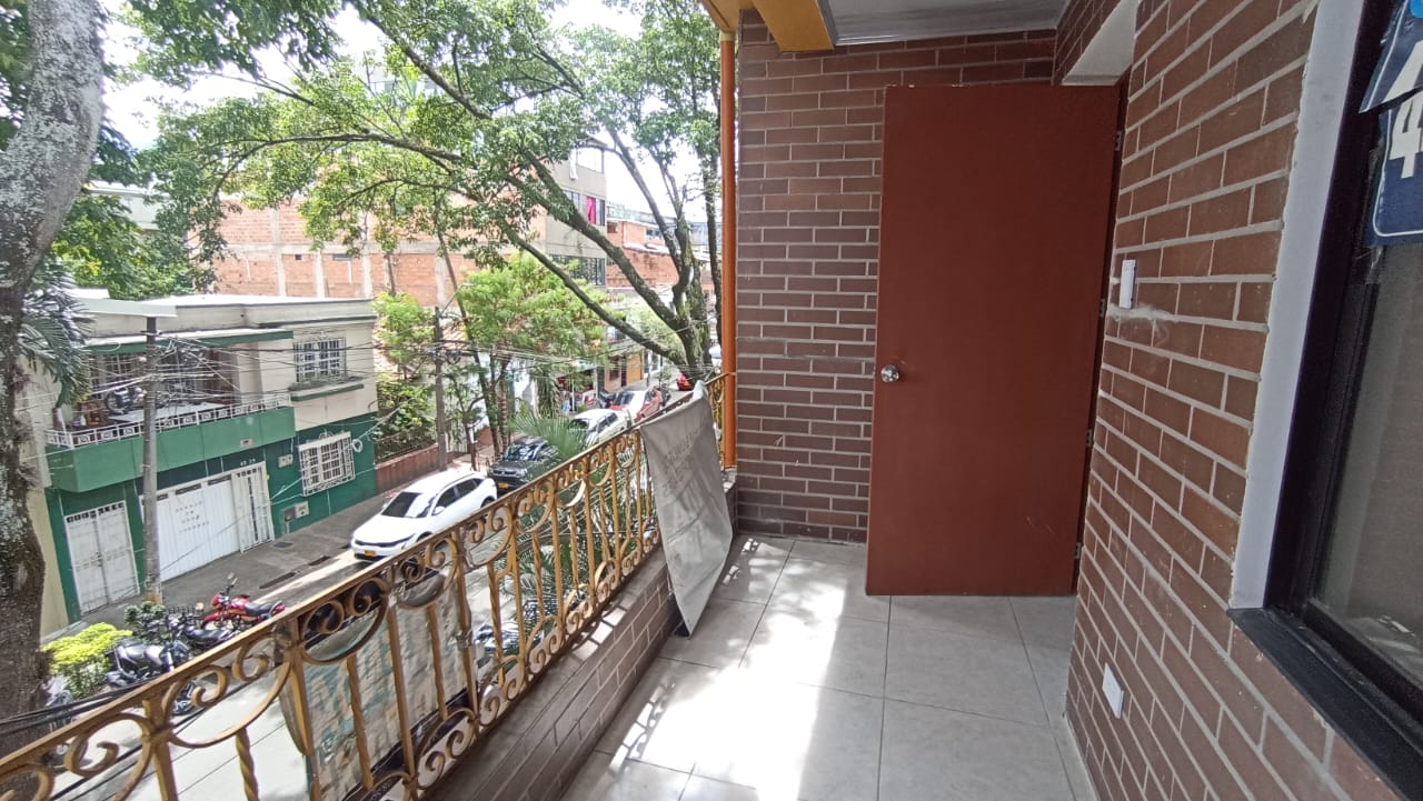 Se Arrienda Apartamento En Prado, Medellin