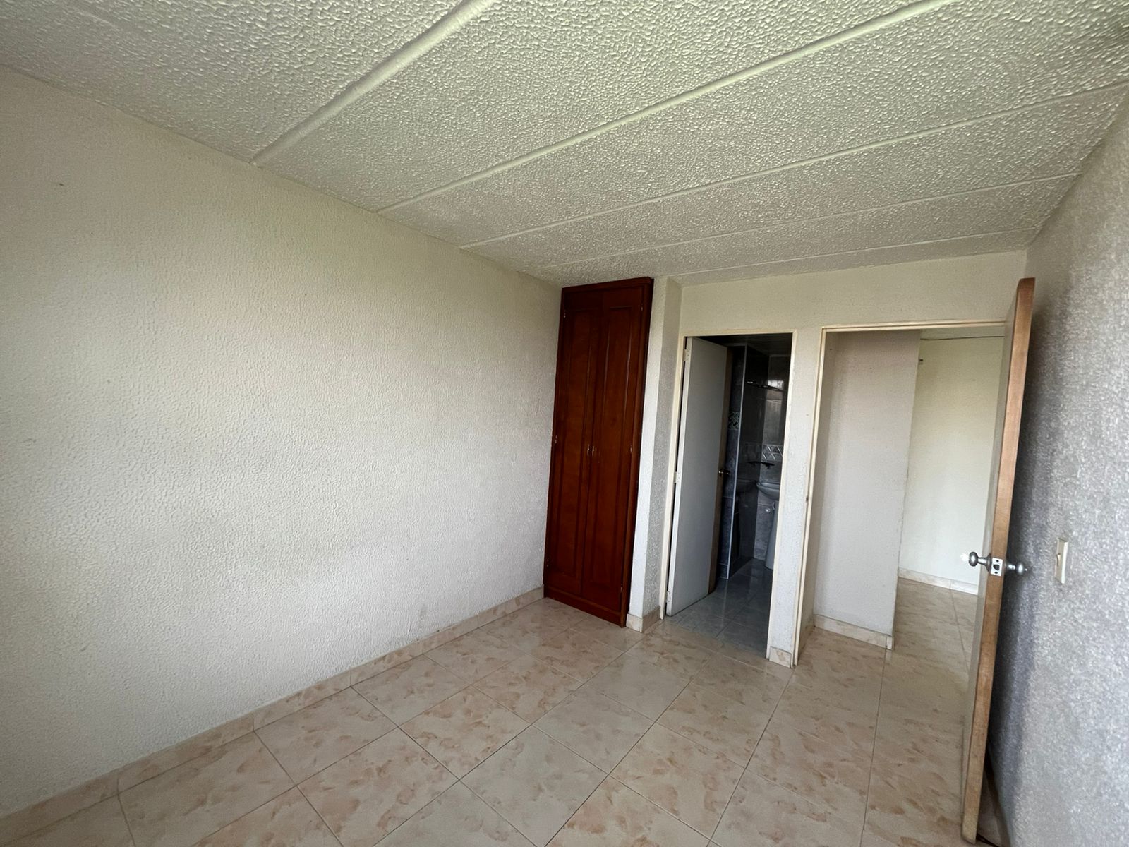 Se  Vende Apartamento en Almendros Suba Bogotá