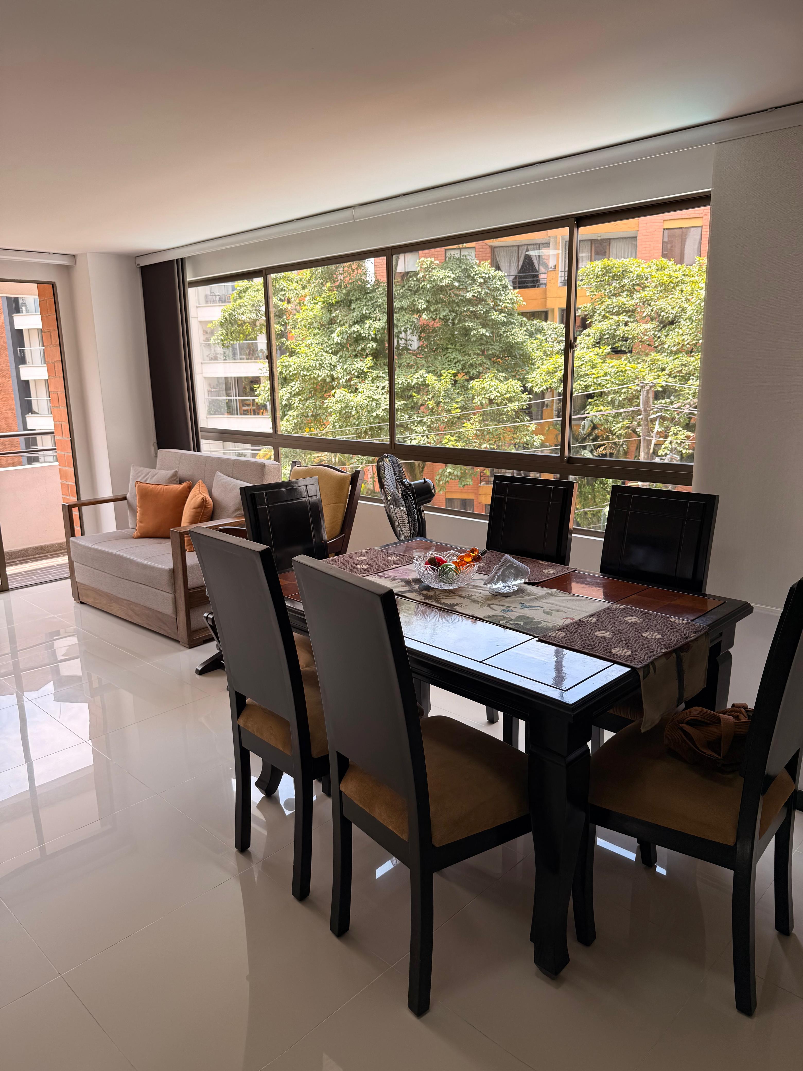 Amplio Apartamento para la Venta en Robledo, Pilarica