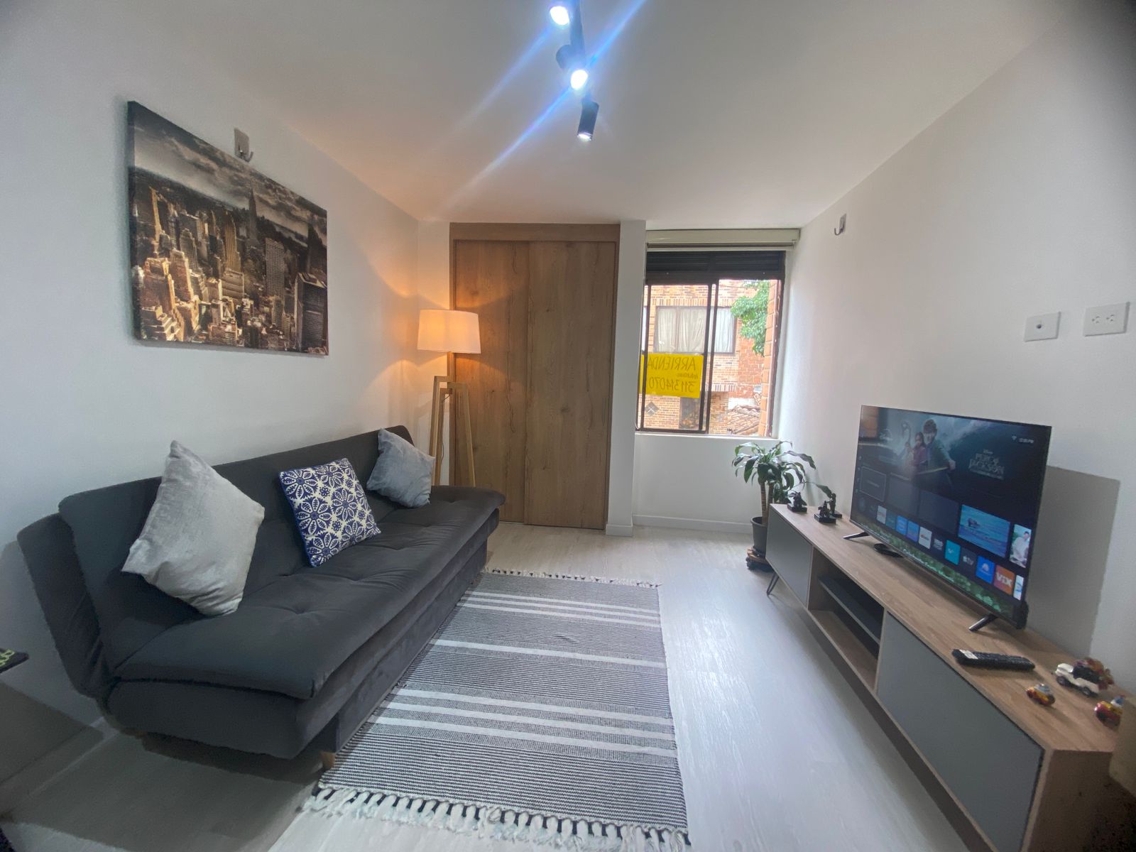 Apartaestudio para Arriendo sin Amoblar en La Floresta