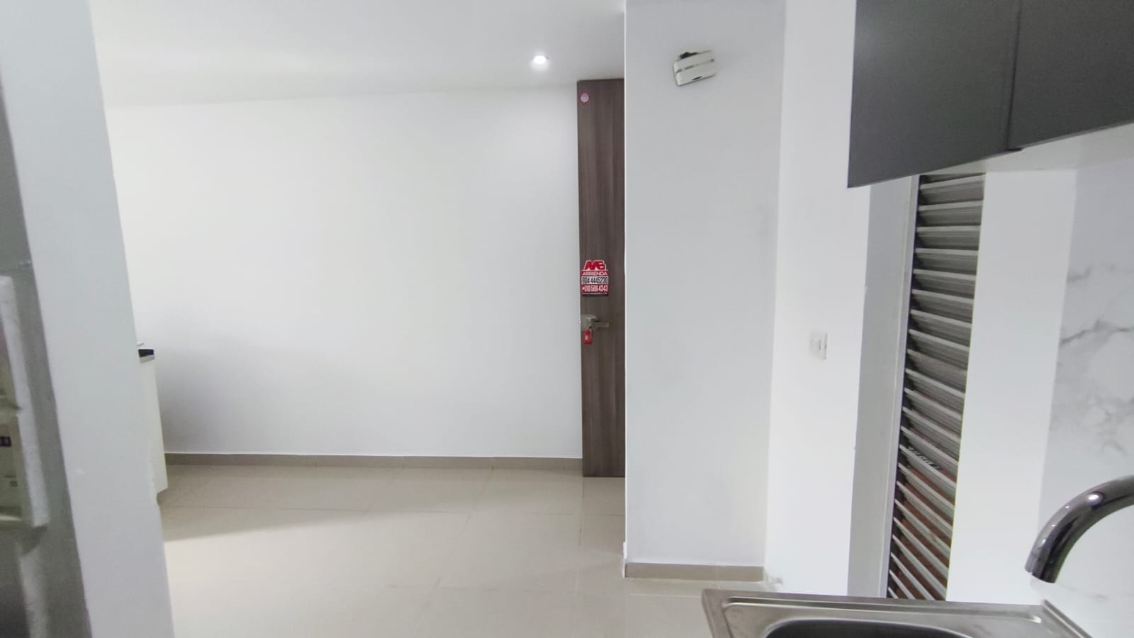 ARRIENDO DE APARTAMENTO EN LOMA DEL LOS BERNAL, MEDELLIN
