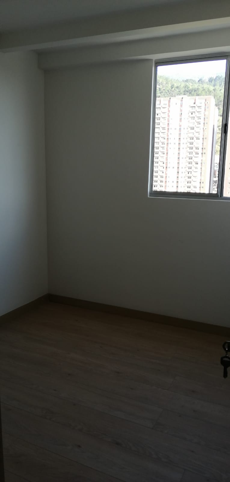 Se Vende Apartamento, Via a Machado