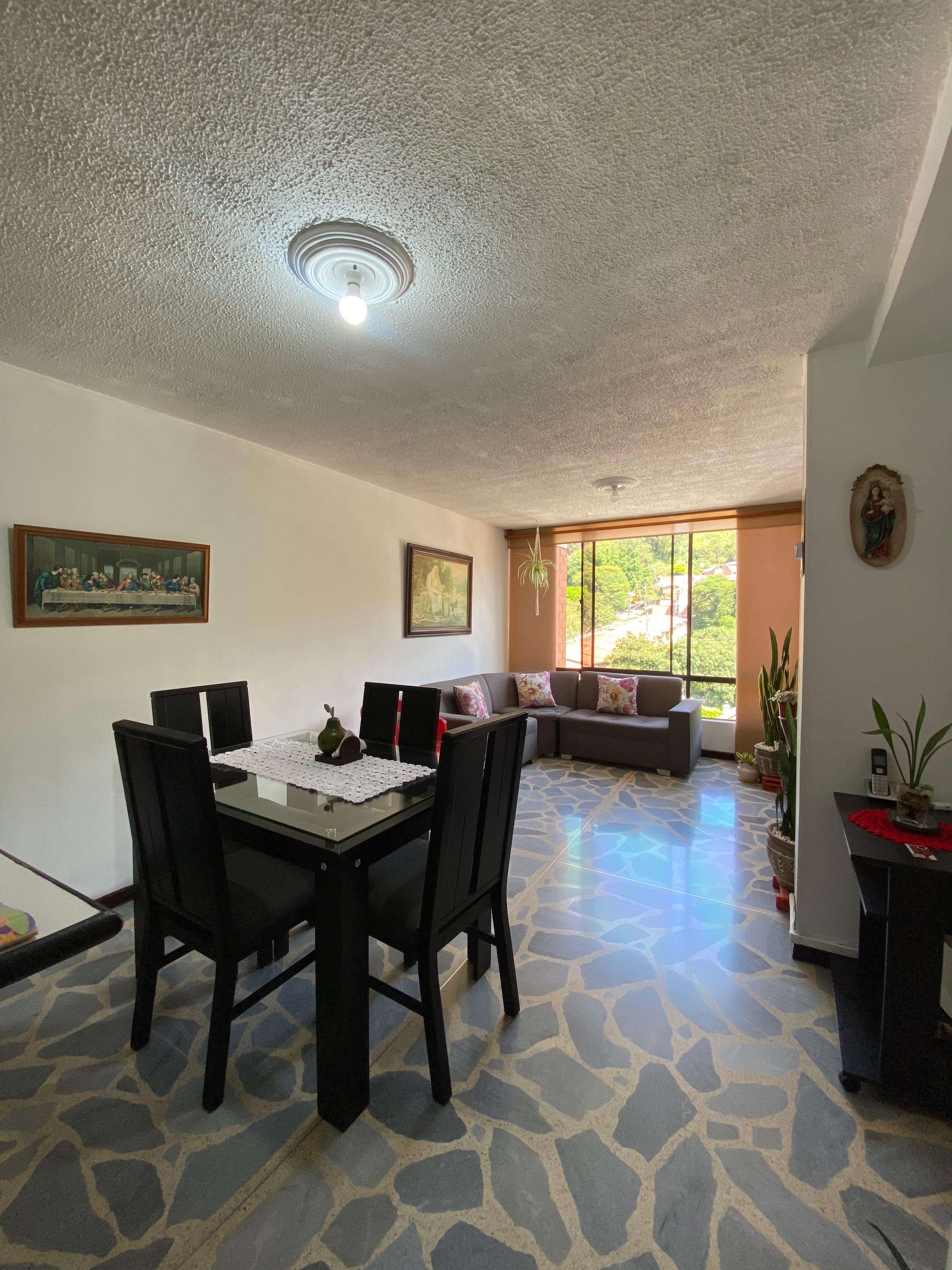 Se Vende Apartamento En Calasanz, Medellín