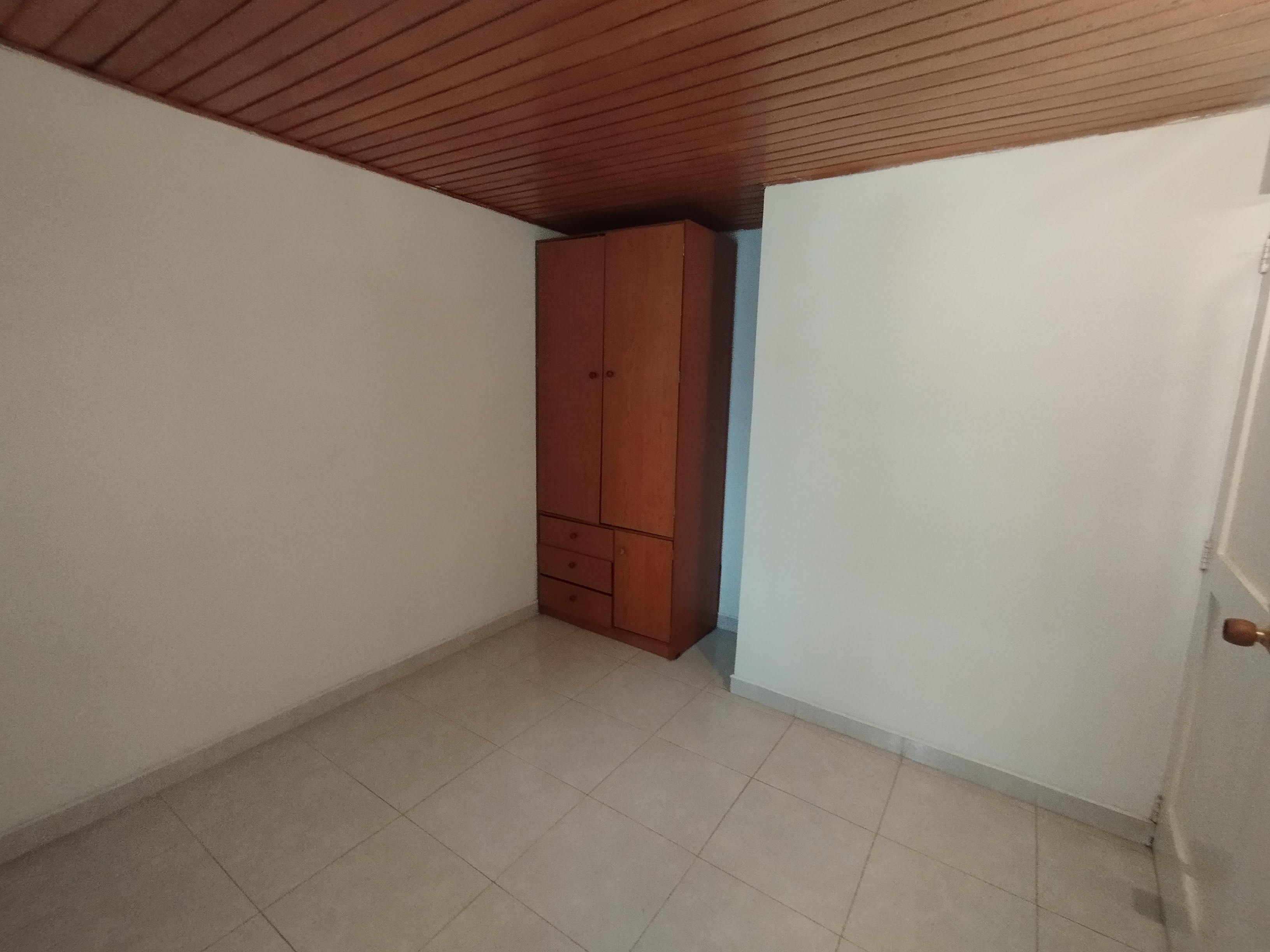 Se Vende Apartamento En Suba  Compartir - Bogotá