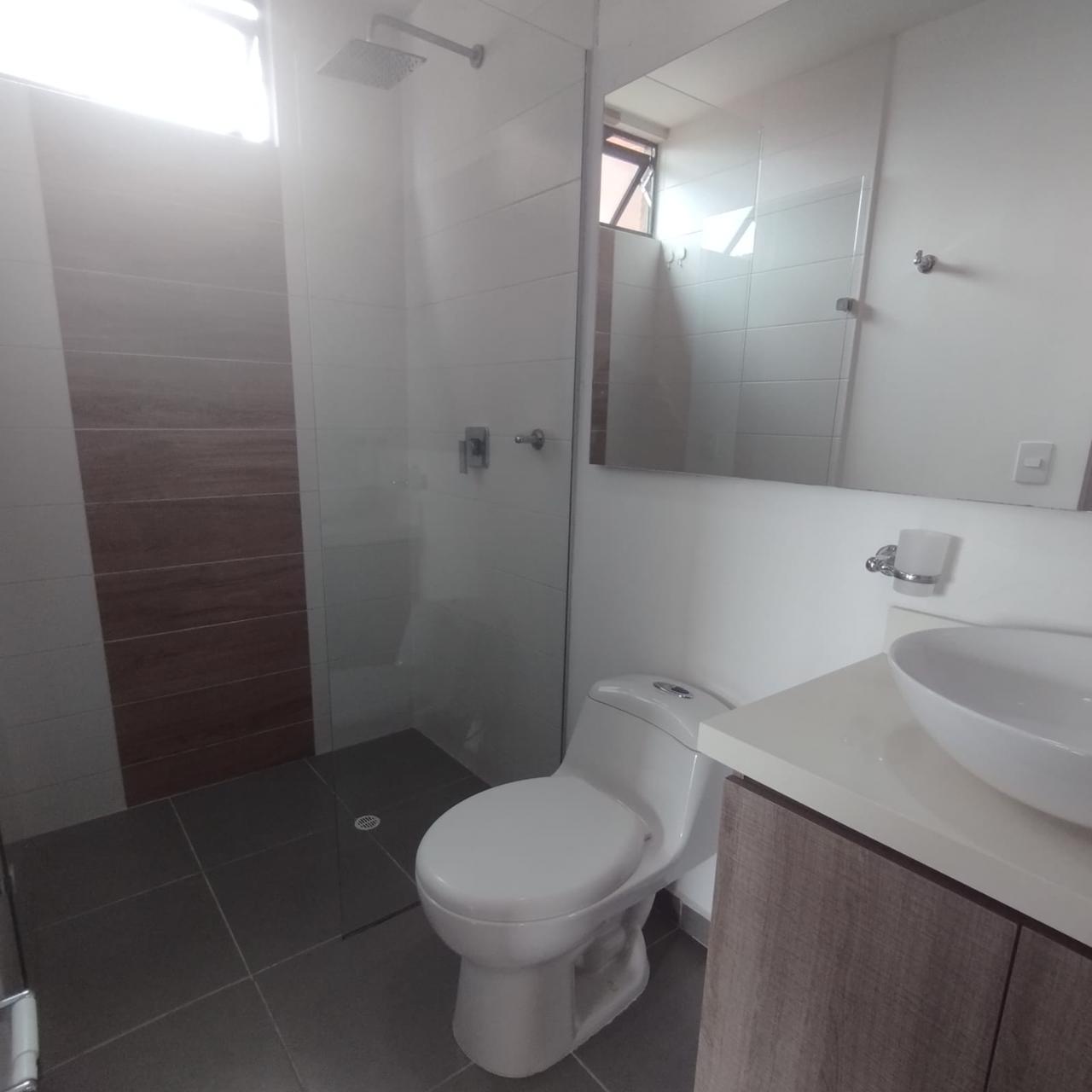Se Arrienda Apartamento en En la Loma del Escobero, Envigado