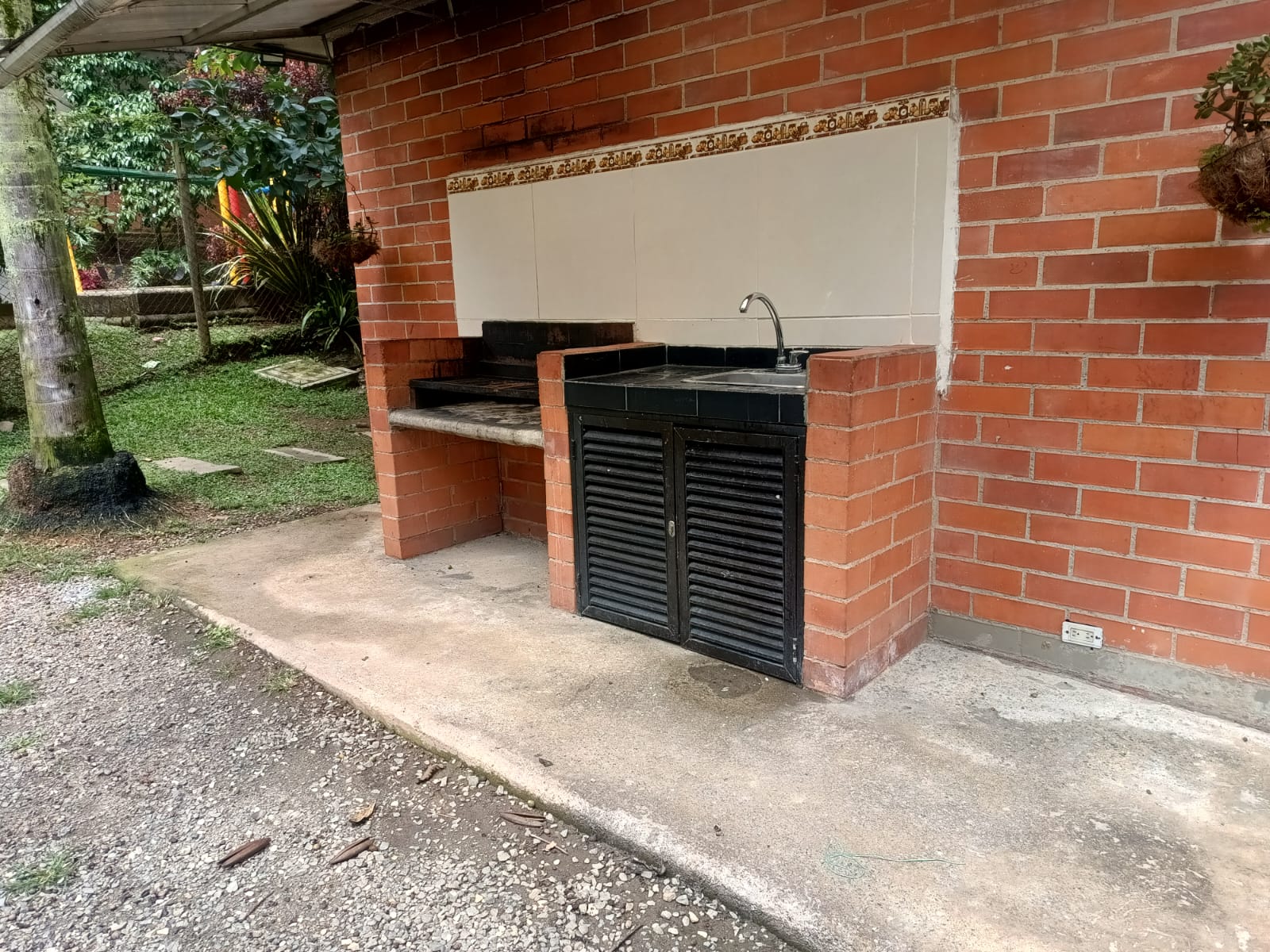 Se Arrienda Apartamento en la Loma de los Bernal, Medelín