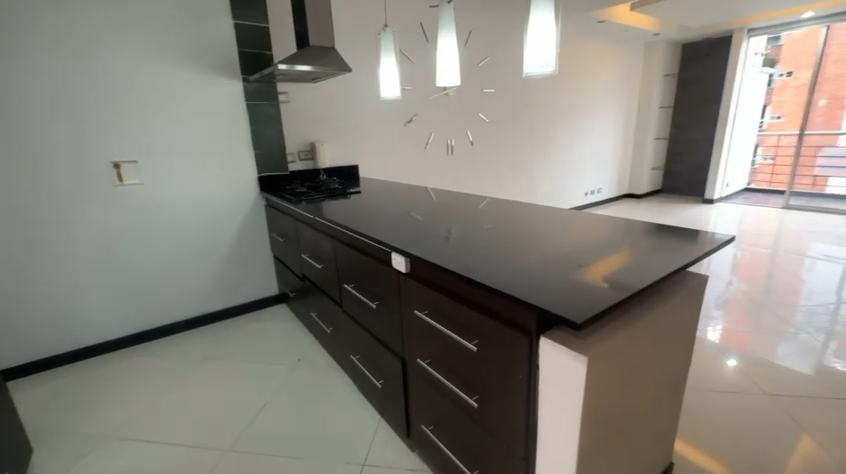 Se Arrienda Apartamento en Laureles, Medellín