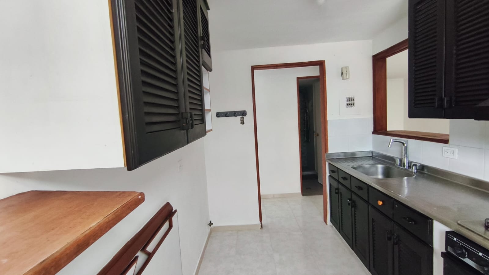 Se Arrienda Apartamento en la Loma de los Bernal, Medellín